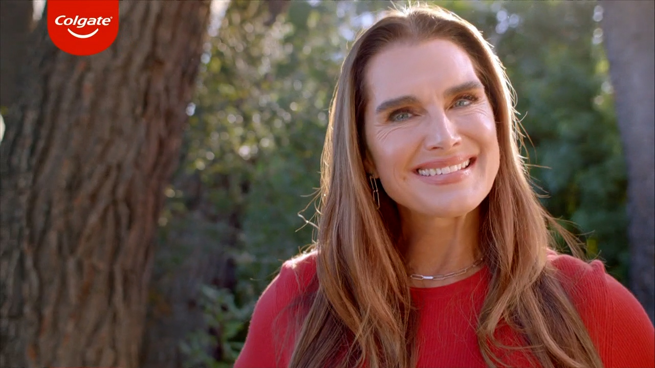 Colgate---kw---Healthcare_category---Ici_Artv_-_June_10--2021---dtc---Canada---French---TV_commercial---15_seconds.mp4